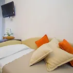 Mediterraneo Hotel & Suites
