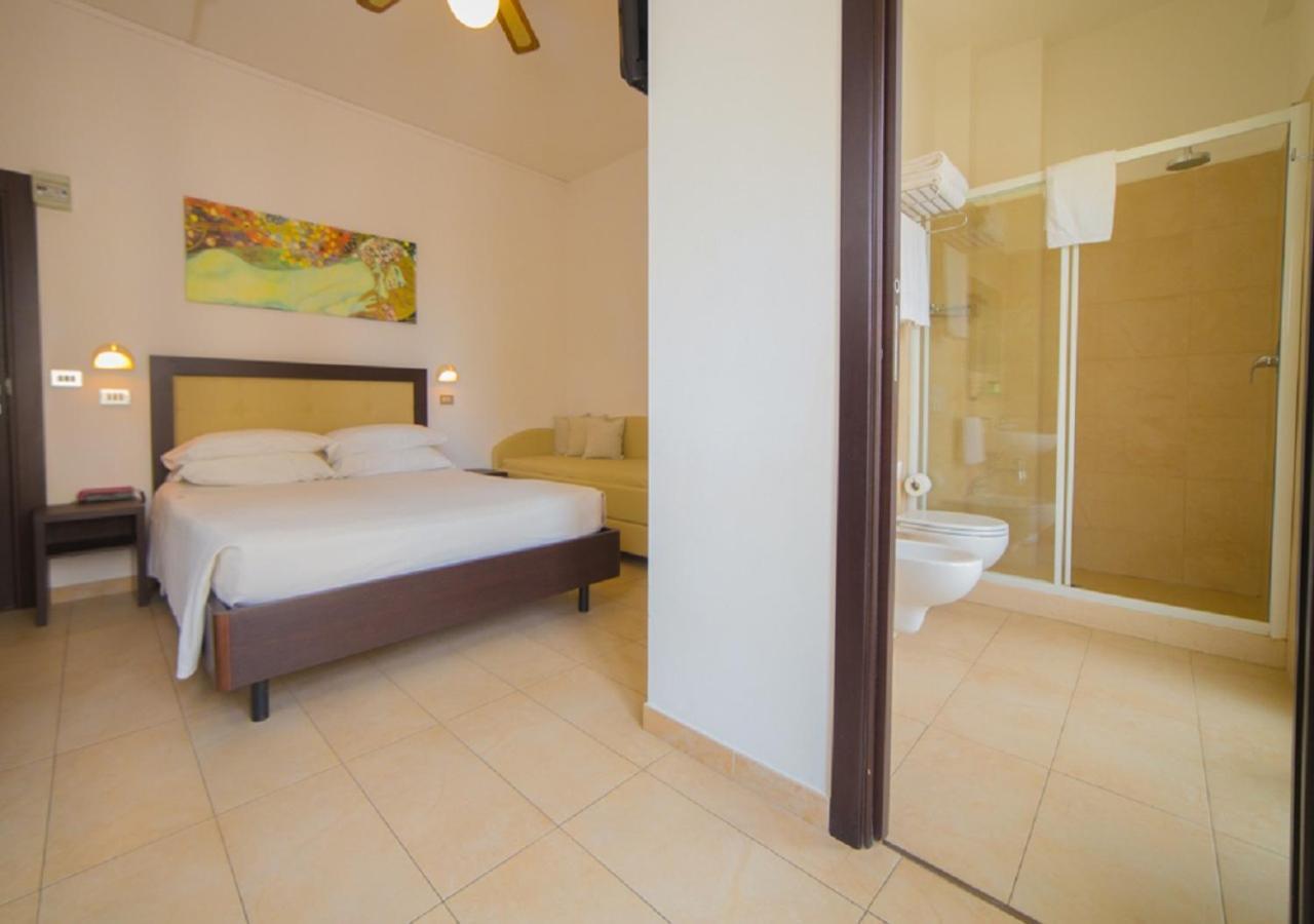 Hotel Mediterraneo & Cattolica